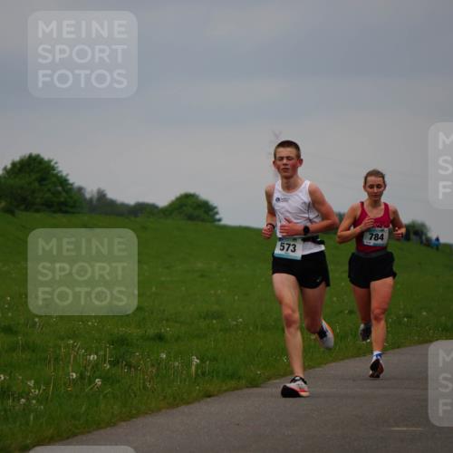 05.05.2024 - 7. Wedeler Halbmarathon Fuchs,  Jonas http://msf.ph/oto/6232779 05.05.2024 11:13:09 Laufen 573, 784, 742 meine-sportfotos.de