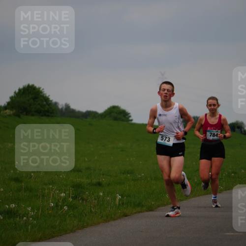 05.05.2024 - 7. Wedeler Halbmarathon Fuchs,  Jonas http://msf.ph/oto/6232780 05.05.2024 11:13:09 Laufen 573, 784 meine-sportfotos.de