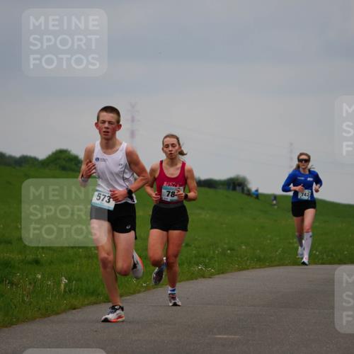 05.05.2024 - 7. Wedeler Halbmarathon Fuchs,  Jonas http://msf.ph/oto/6232786 05.05.2024 11:13:10 Laufen 573, 78 meine-sportfotos.de
