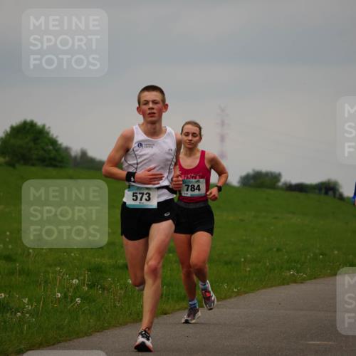 05.05.2024 - 7. Wedeler Halbmarathon Fuchs,  Jonas http://msf.ph/oto/6232795 05.05.2024 11:13:11 Laufen 573, 784, 65, 742 meine-sportfotos.de