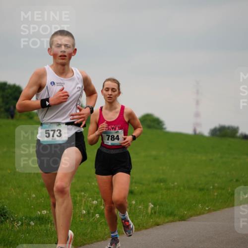 05.05.2024 - 7. Wedeler Halbmarathon Fuchs,  Jonas http://msf.ph/oto/6232801 05.05.2024 11:13:12 Laufen 573, 784, 742 meine-sportfotos.de