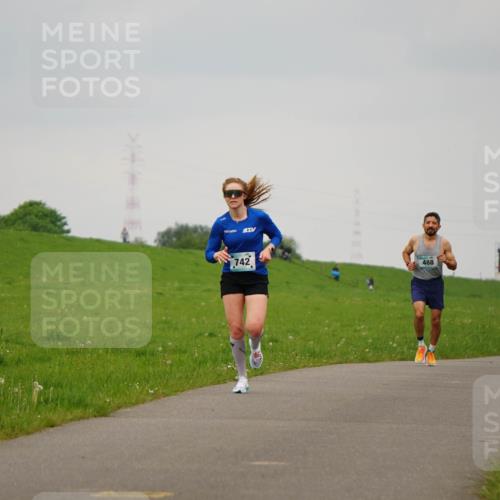 05.05.2024 - 7. Wedeler Halbmarathon Fuchs,  Jonas http://msf.ph/oto/6232803 05.05.2024 11:13:14 Laufen 742, 488, 444 meine-sportfotos.de