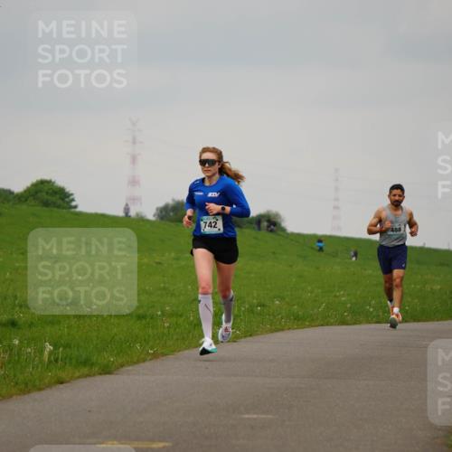 05.05.2024 - 7. Wedeler Halbmarathon Fuchs,  Jonas http://msf.ph/oto/6232807 05.05.2024 11:13:14 Laufen 742, 488, 444 meine-sportfotos.de