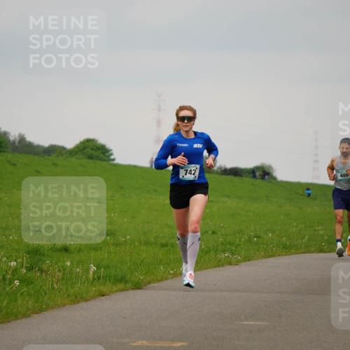 05.05.2024 - 7. Wedeler Halbmarathon Fuchs,  Jonas http://msf.ph/oto/6232815 05.05.2024 11:13:15 Laufen 742, 486, 444 meine-sportfotos.de