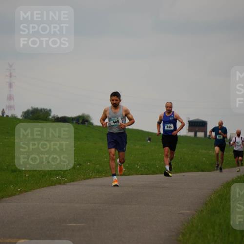 05.05.2024 - 7. Wedeler Halbmarathon Fuchs,  Jonas http://msf.ph/oto/6232825 05.05.2024 11:13:17 Laufen 742, 488, 444, 795 meine-sportfotos.de