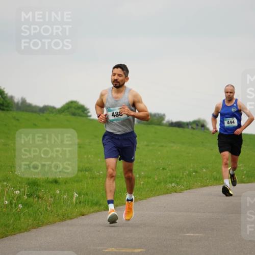 05.05.2024 - 7. Wedeler Halbmarathon Fuchs,  Jonas http://msf.ph/oto/6232846 05.05.2024 11:13:22 Laufen 488, 444 meine-sportfotos.de