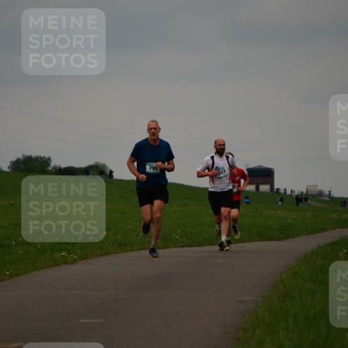 05.05.2024 - 7. Wedeler Halbmarathon Fuchs,  Jonas http://msf.ph/oto/6232874 05.05.2024 11:13:29 Laufen  meine-sportfotos.de
