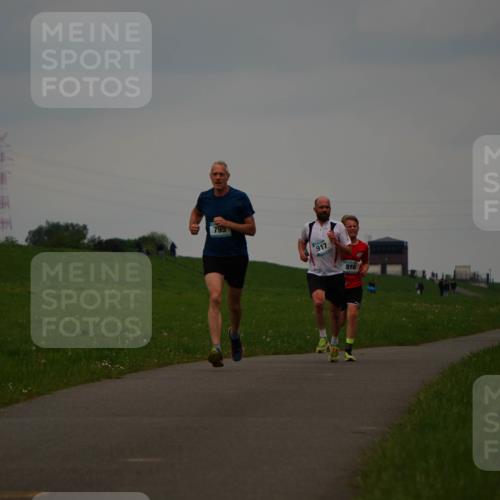 05.05.2024 - 7. Wedeler Halbmarathon Fuchs,  Jonas http://msf.ph/oto/6232876 05.05.2024 11:13:29 Laufen  meine-sportfotos.de