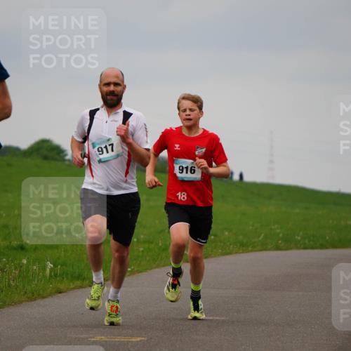05.05.2024 - 7. Wedeler Halbmarathon Fuchs,  Jonas http://msf.ph/oto/6232913 05.05.2024 11:13:37 Laufen 795, 917, 916, 18 meine-sportfotos.de