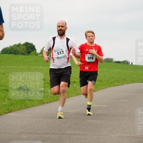 05.05.2024 - 7. Wedeler Halbmarathon Fuchs,  Jonas http://msf.ph/oto/6232921 05.05.2024 11:13:39 Laufen 79, 917, 18, 916 meine-sportfotos.de