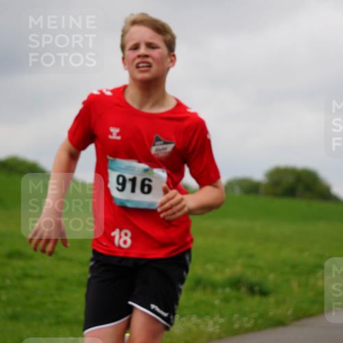 05.05.2024 - 7. Wedeler Halbmarathon Fuchs,  Jonas http://msf.ph/oto/6232942 05.05.2024 11:13:42 Laufen 916, 18 meine-sportfotos.de