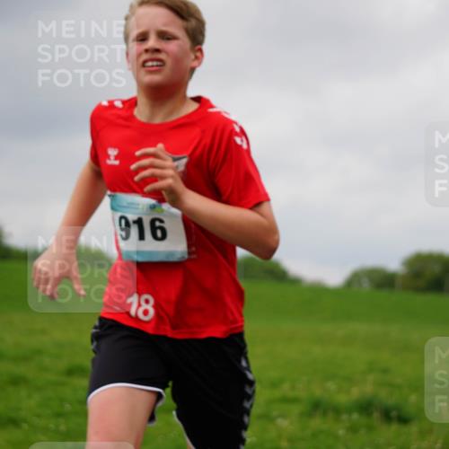 05.05.2024 - 7. Wedeler Halbmarathon Fuchs,  Jonas http://msf.ph/oto/6232943 05.05.2024 11:13:43 Laufen 40, 916, 18 meine-sportfotos.de