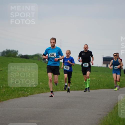05.05.2024 - 7. Wedeler Halbmarathon Fuchs,  Jonas http://msf.ph/oto/6232953 05.05.2024 11:13:59 Laufen 907, 601, 705, 37 meine-sportfotos.de