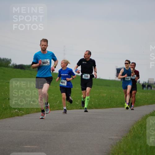 05.05.2024 - 7. Wedeler Halbmarathon Fuchs,  Jonas http://msf.ph/oto/6232960 05.05.2024 11:14:00 Laufen 907, 705 meine-sportfotos.de