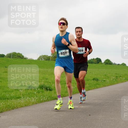 05.05.2024 - 7. Wedeler Halbmarathon Fuchs,  Jonas http://msf.ph/oto/6233004 05.05.2024 11:14:14 Laufen 737, 369 meine-sportfotos.de