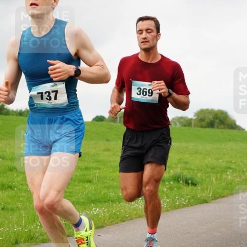 05.05.2024 - 7. Wedeler Halbmarathon Fuchs,  Jonas http://msf.ph/oto/6233012 05.05.2024 11:14:15 Laufen 737, 369 meine-sportfotos.de