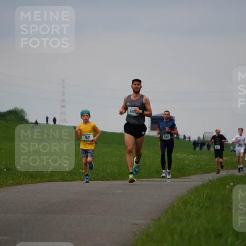 05.05.2024 - 7. Wedeler Halbmarathon Fuchs,  Jonas http://msf.ph/oto/6233038 05.05.2024 11:14:23 Laufen 57, 645, 6, 612 meine-sportfotos.de