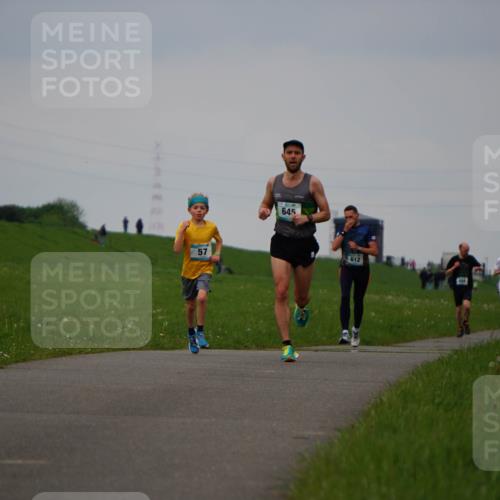 05.05.2024 - 7. Wedeler Halbmarathon Fuchs,  Jonas http://msf.ph/oto/6233044 05.05.2024 11:14:23 Laufen 57, 645, 612 meine-sportfotos.de