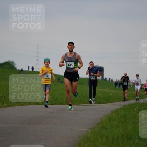 05.05.2024 - 7. Wedeler Halbmarathon Fuchs,  Jonas http://msf.ph/oto/6233050 05.05.2024 11:14:24 Laufen 57, 645, 612 meine-sportfotos.de