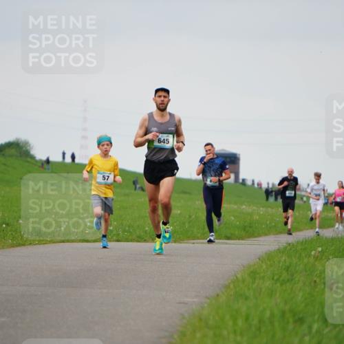 05.05.2024 - 7. Wedeler Halbmarathon Fuchs,  Jonas http://msf.ph/oto/6233051 05.05.2024 11:14:24 Laufen 57, 645, 07 meine-sportfotos.de