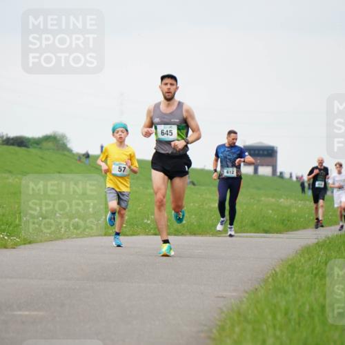05.05.2024 - 7. Wedeler Halbmarathon Fuchs,  Jonas http://msf.ph/oto/6233054 05.05.2024 11:14:25 Laufen 57, 645, 612 meine-sportfotos.de