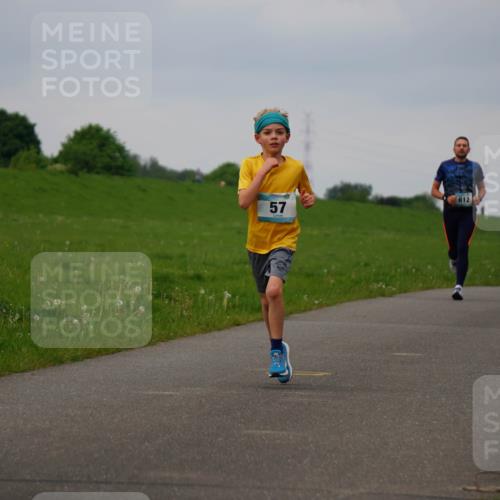 05.05.2024 - 7. Wedeler Halbmarathon Fuchs,  Jonas http://msf.ph/oto/6233090 05.05.2024 11:14:33 Laufen 5, 57, 612 meine-sportfotos.de