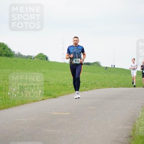 05.05.2024 - 7. Wedeler Halbmarathon Fuchs,  Jonas http://msf.ph/oto/6233101 05.05.2024 11:14:36 Laufen 612 meine-sportfotos.de