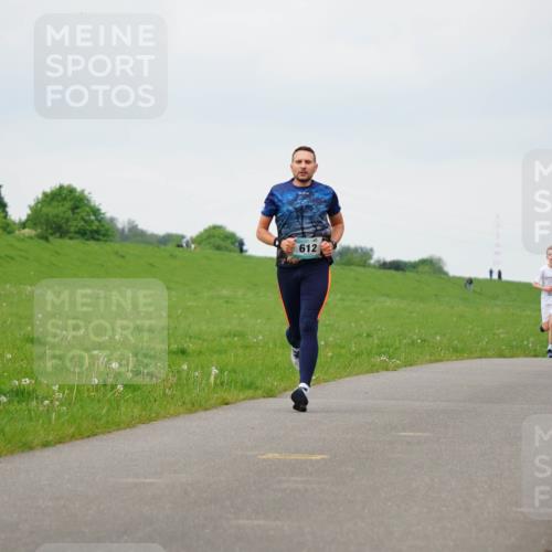 05.05.2024 - 7. Wedeler Halbmarathon Fuchs,  Jonas http://msf.ph/oto/6233108 05.05.2024 11:14:37 Laufen 612, 458 meine-sportfotos.de