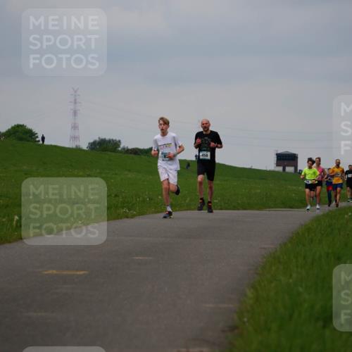 05.05.2024 - 7. Wedeler Halbmarathon Fuchs,  Jonas http://msf.ph/oto/6233141 05.05.2024 11:14:42 Laufen  meine-sportfotos.de