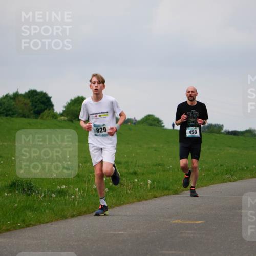 05.05.2024 - 7. Wedeler Halbmarathon Fuchs,  Jonas http://msf.ph/oto/6233185 05.05.2024 11:14:48 Laufen 829, 458 meine-sportfotos.de