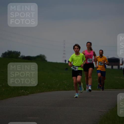 05.05.2024 - 7. Wedeler Halbmarathon Fuchs,  Jonas http://msf.ph/oto/6233204 05.05.2024 11:14:53 Laufen 846, 524, 199 meine-sportfotos.de