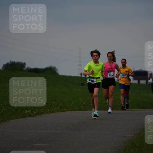 05.05.2024 - 7. Wedeler Halbmarathon Fuchs,  Jonas http://msf.ph/oto/6233205 05.05.2024 11:14:53 Laufen 846 meine-sportfotos.de