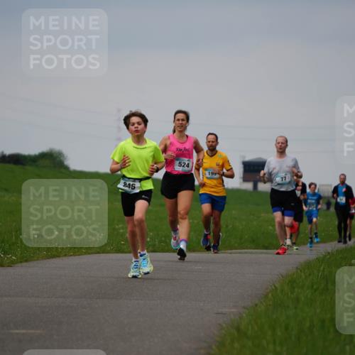 05.05.2024 - 7. Wedeler Halbmarathon Fuchs,  Jonas http://msf.ph/oto/6233210 05.05.2024 11:14:54 Laufen 846, 524, 199 meine-sportfotos.de