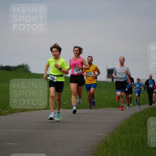 05.05.2024 - 7. Wedeler Halbmarathon Fuchs,  Jonas http://msf.ph/oto/6233213 05.05.2024 11:14:54 Laufen 199 meine-sportfotos.de