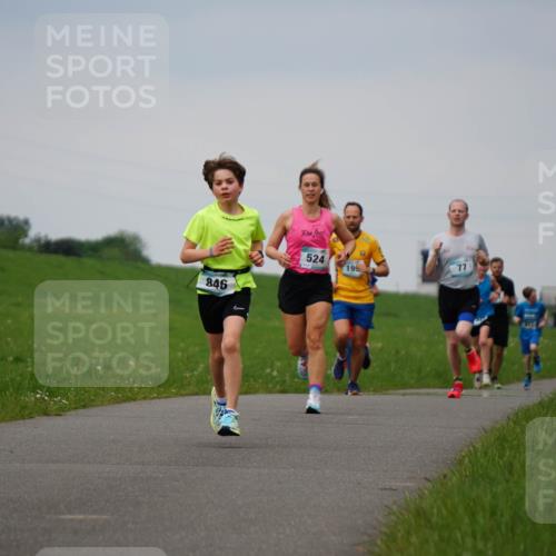 05.05.2024 - 7. Wedeler Halbmarathon Fuchs,  Jonas http://msf.ph/oto/6233216 05.05.2024 11:14:54 Laufen 846, 524 meine-sportfotos.de