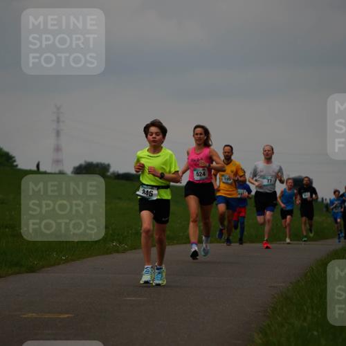 05.05.2024 - 7. Wedeler Halbmarathon Fuchs,  Jonas http://msf.ph/oto/6233224 05.05.2024 11:14:57 Laufen 846, 524, 195 meine-sportfotos.de