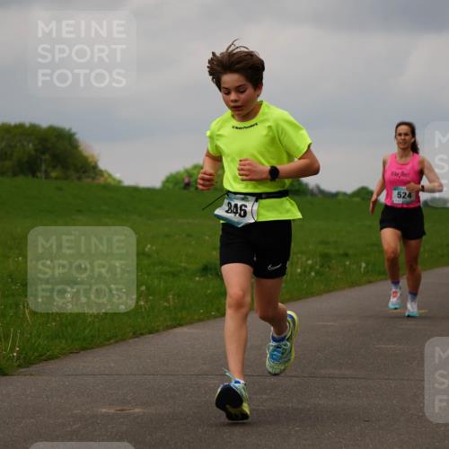 05.05.2024 - 7. Wedeler Halbmarathon Fuchs,  Jonas http://msf.ph/oto/6233258 05.05.2024 11:15:02 Laufen 246, 524 meine-sportfotos.de
