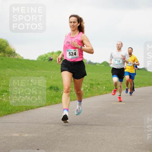 05.05.2024 - 7. Wedeler Halbmarathon Fuchs,  Jonas http://msf.ph/oto/6233267 05.05.2024 11:15:04 Laufen 524, 8127, 77, 199 meine-sportfotos.de