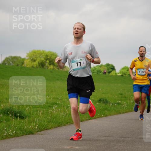 05.05.2024 - 7. Wedeler Halbmarathon Fuchs,  Jonas http://msf.ph/oto/6233283 05.05.2024 11:15:07 Laufen 361, 77, 199 meine-sportfotos.de