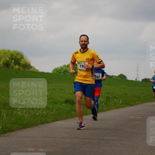 05.05.2024 - 7. Wedeler Halbmarathon Fuchs,  Jonas http://msf.ph/oto/6233285 05.05.2024 11:15:08 Laufen 199, 92, 57 meine-sportfotos.de