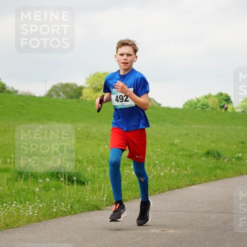 05.05.2024 - 7. Wedeler Halbmarathon Fuchs,  Jonas http://msf.ph/oto/6233300 05.05.2024 11:15:11 Laufen 492 meine-sportfotos.de