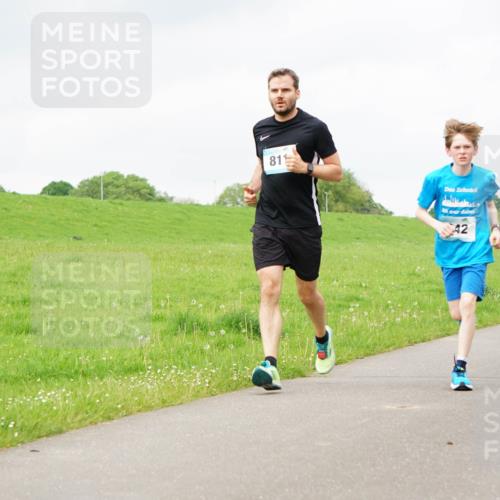 05.05.2024 - 7. Wedeler Halbmarathon Fuchs,  Jonas http://msf.ph/oto/6233340 05.05.2024 11:15:19 Laufen 81, 42 meine-sportfotos.de