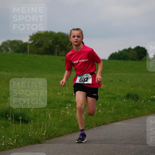 05.05.2024 - 7. Wedeler Halbmarathon Fuchs,  Jonas http://msf.ph/oto/6233375 05.05.2024 11:15:29 Laufen 602 meine-sportfotos.de