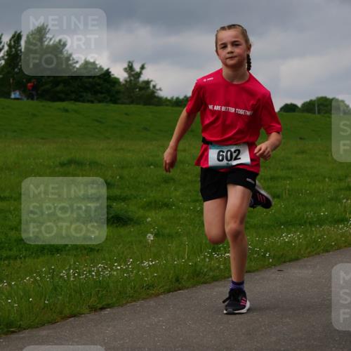 05.05.2024 - 7. Wedeler Halbmarathon Fuchs,  Jonas http://msf.ph/oto/6233384 05.05.2024 11:15:30 Laufen 602 meine-sportfotos.de