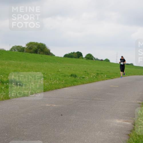 05.05.2024 - 7. Wedeler Halbmarathon Fuchs,  Jonas http://msf.ph/oto/6233399 05.05.2024 11:15:33 Laufen  meine-sportfotos.de