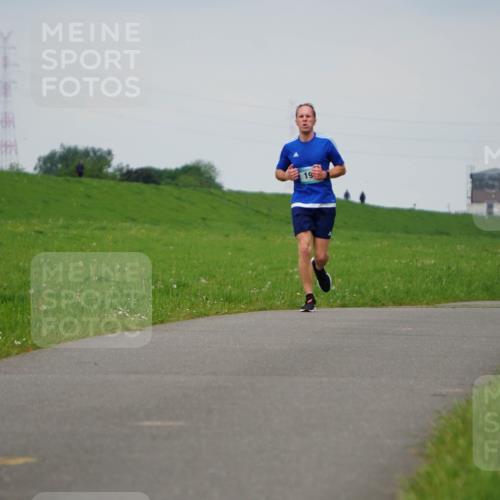 05.05.2024 - 7. Wedeler Halbmarathon Fuchs,  Jonas http://msf.ph/oto/6233425 05.05.2024 11:15:42 Laufen  meine-sportfotos.de