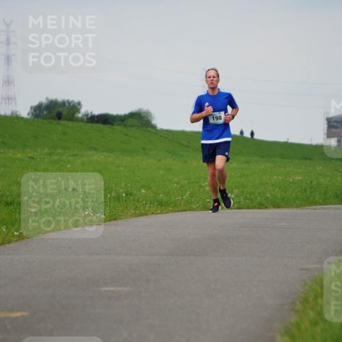 05.05.2024 - 7. Wedeler Halbmarathon Fuchs,  Jonas http://msf.ph/oto/6233426 05.05.2024 11:15:42 Laufen  meine-sportfotos.de