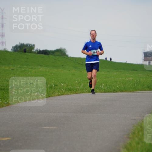 05.05.2024 - 7. Wedeler Halbmarathon Fuchs,  Jonas http://msf.ph/oto/6233428 05.05.2024 11:15:43 Laufen  meine-sportfotos.de
