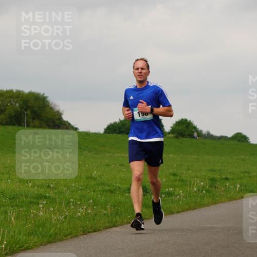 05.05.2024 - 7. Wedeler Halbmarathon Fuchs,  Jonas http://msf.ph/oto/6233449 05.05.2024 11:15:54 Laufen 190 meine-sportfotos.de