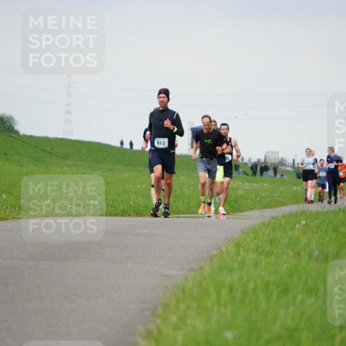 05.05.2024 - 7. Wedeler Halbmarathon Fuchs,  Jonas http://msf.ph/oto/6233471 05.05.2024 11:16:07 Laufen  meine-sportfotos.de